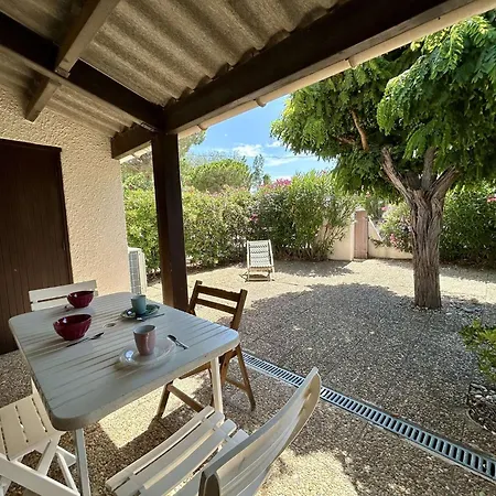 Villa Maison 2 Pieces Mezzanine 5 Couchages Cyprien Sc250-023 Saint-Cyprien (Pyrenees-Orientales)